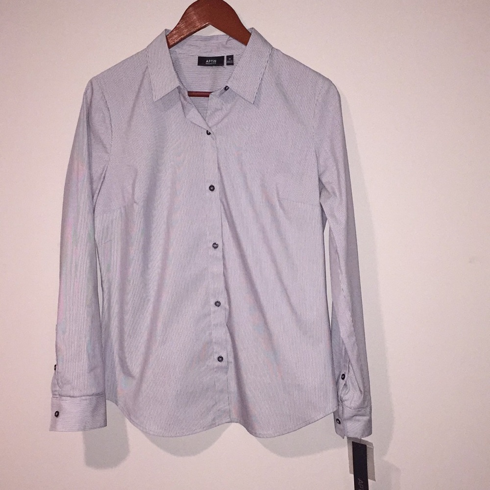 APT. 9 NEW with TAG Women’s Blouse Size M